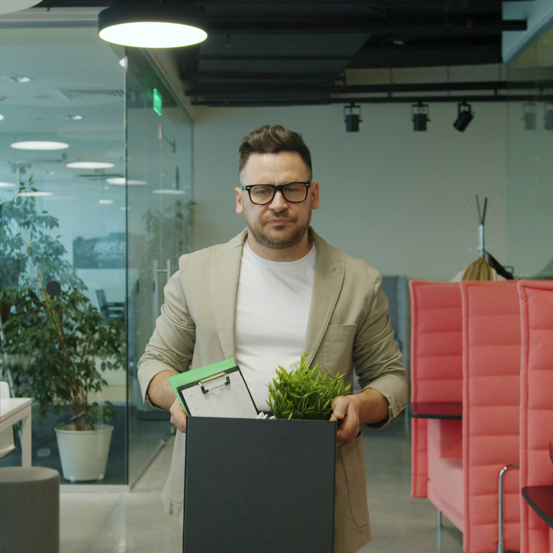 Sudah Siapkah Warga Hadapi Musim PHK Masal di Indonesia